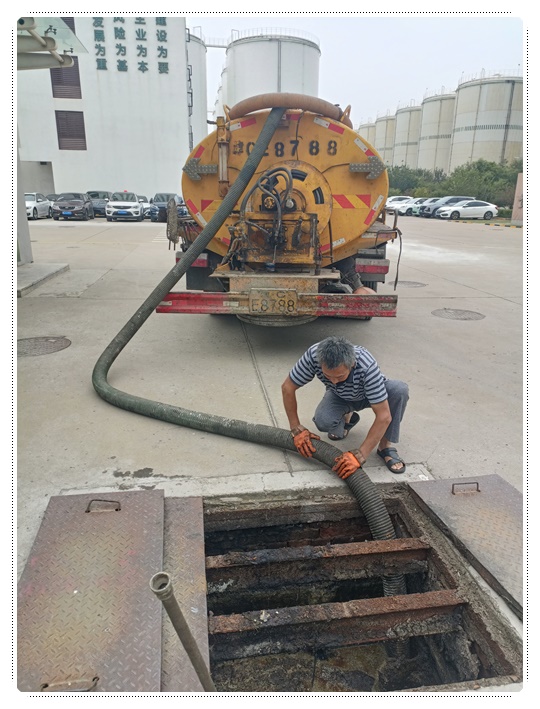 桥头隔油池清掏