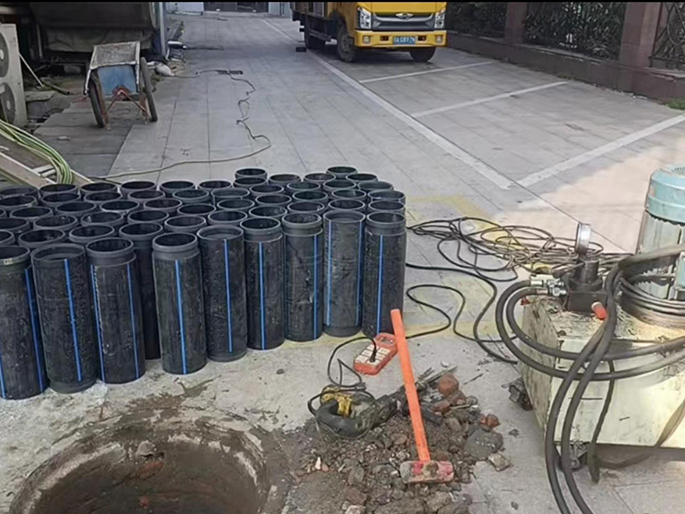 桥头PE置换管厂家 DN315置换管 非开挖管短管置换